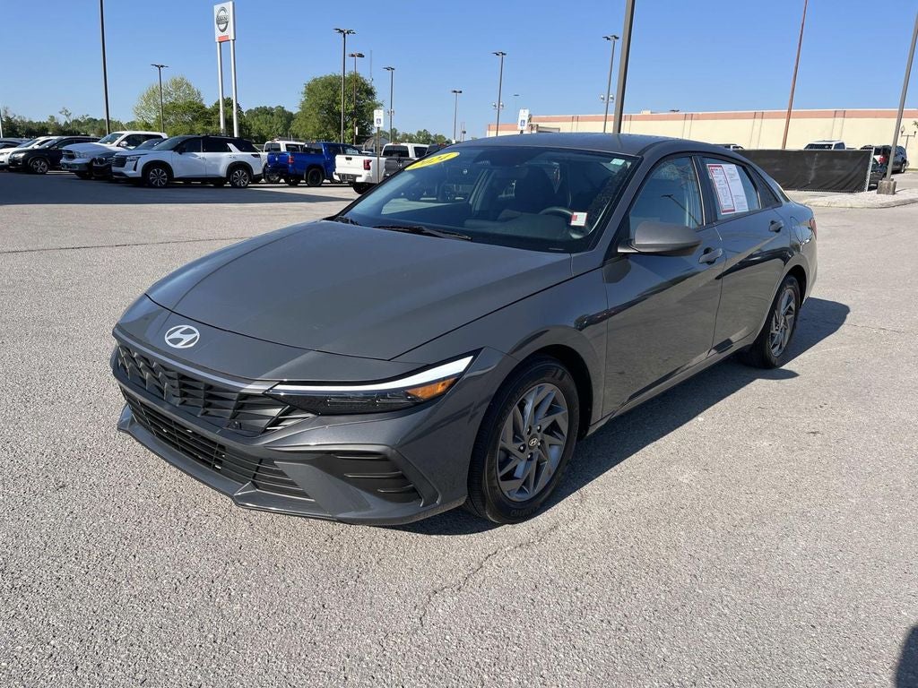 2024 Hyundai Elantra SEL