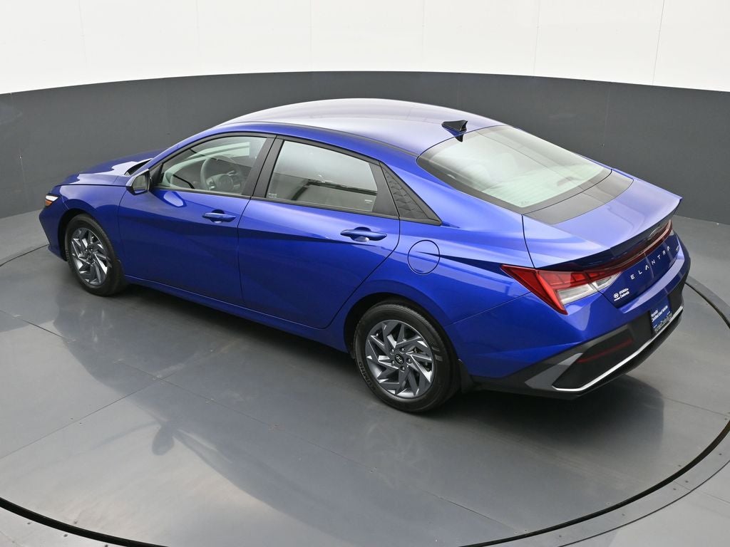 2024 Hyundai Elantra Hybrid Blue