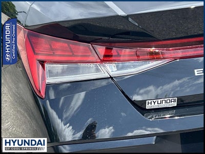 2025 Hyundai Elantra Hybrid Limited