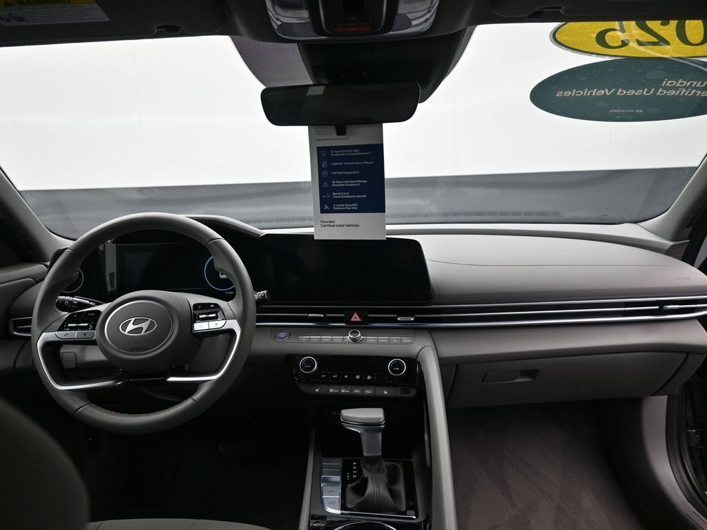 2025 Hyundai Elantra SEL Convenience