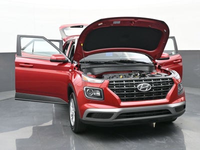 2025 Hyundai Venue SE