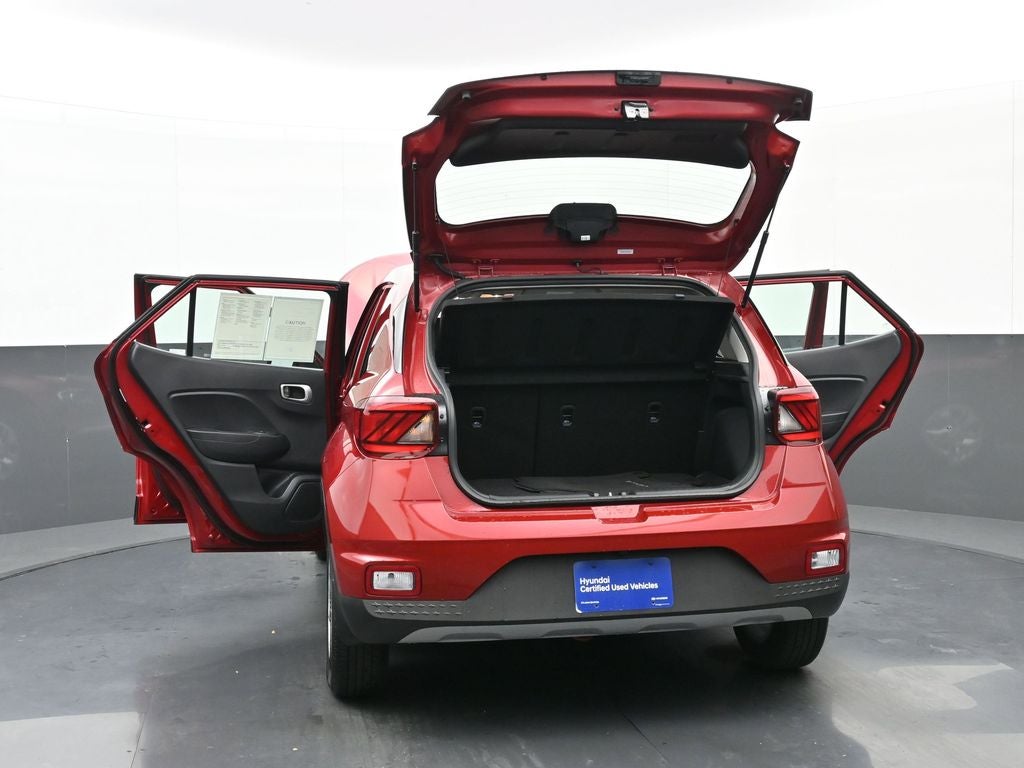 2025 Hyundai Venue SE