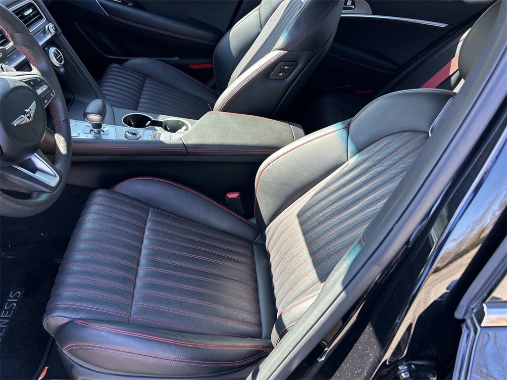 2023 Genesis G70 2.0T