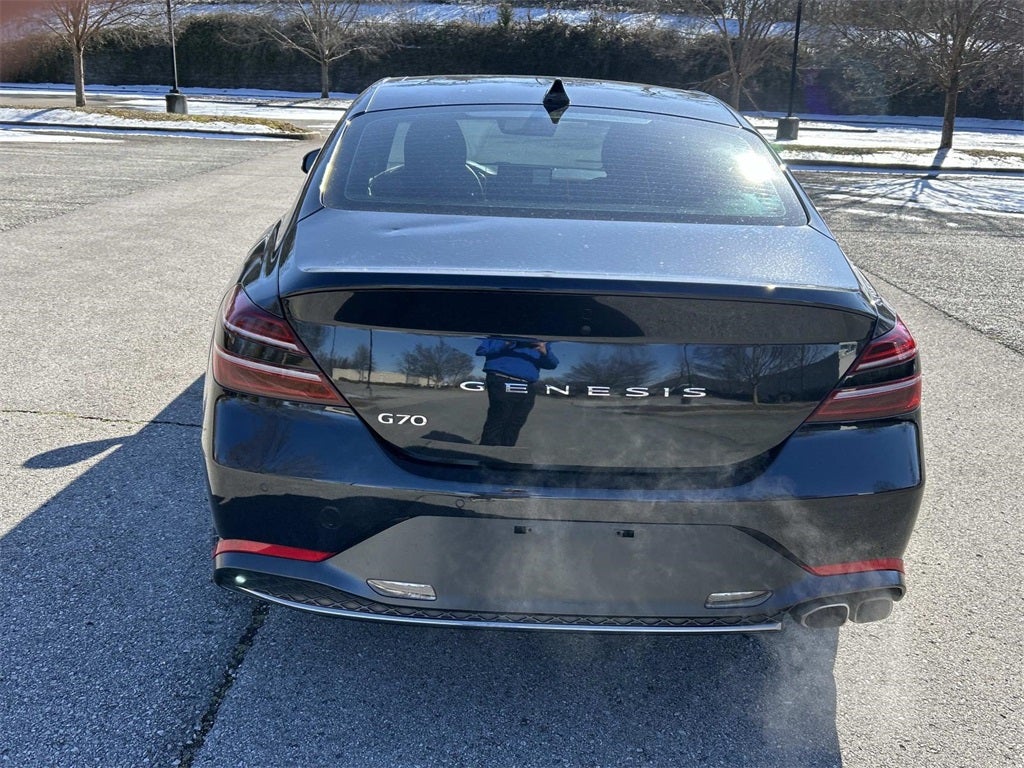 2023 Genesis G70 2.0T