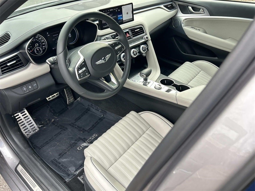 2023 Genesis G70 2.0T