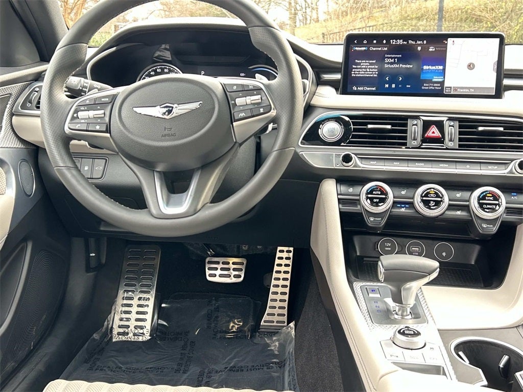 2023 Genesis G70 2.0T