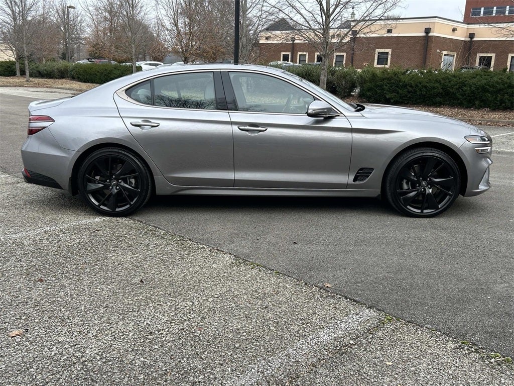 2023 Genesis G70 2.0T