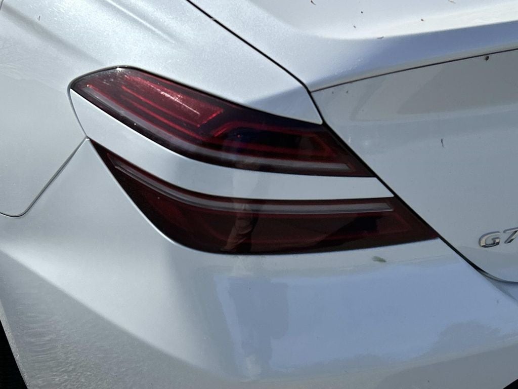 2022 Genesis G70 2.0T
