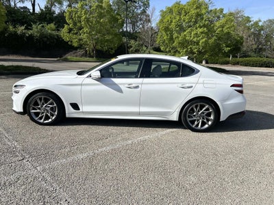 2022 Genesis G70 2.0T