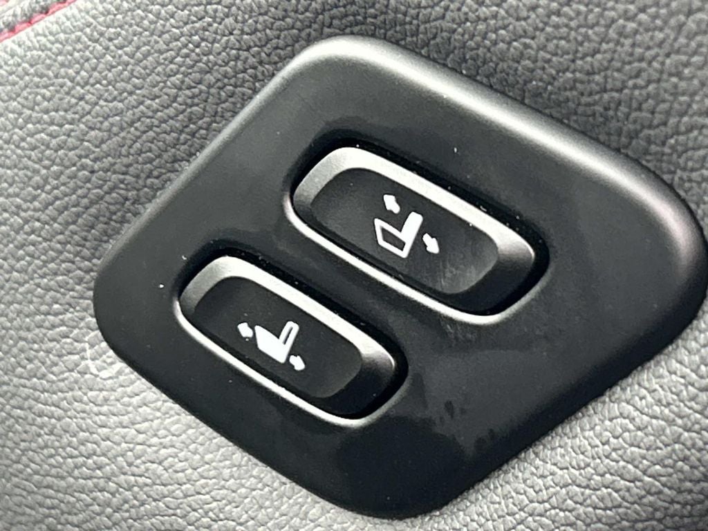 2025 Genesis G70 3.3T Sport Advanced