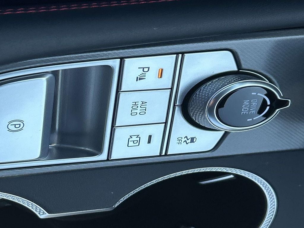 2025 Genesis G70 3.3T Sport Advanced