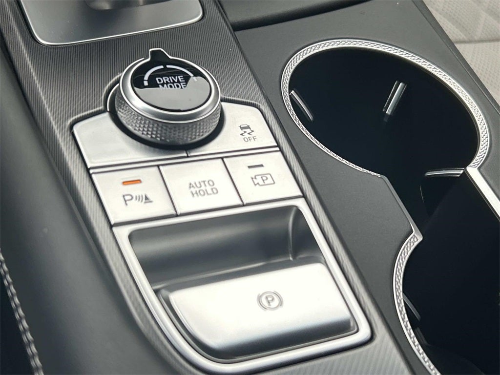 2025 Genesis G70 3.3T Sport Advanced