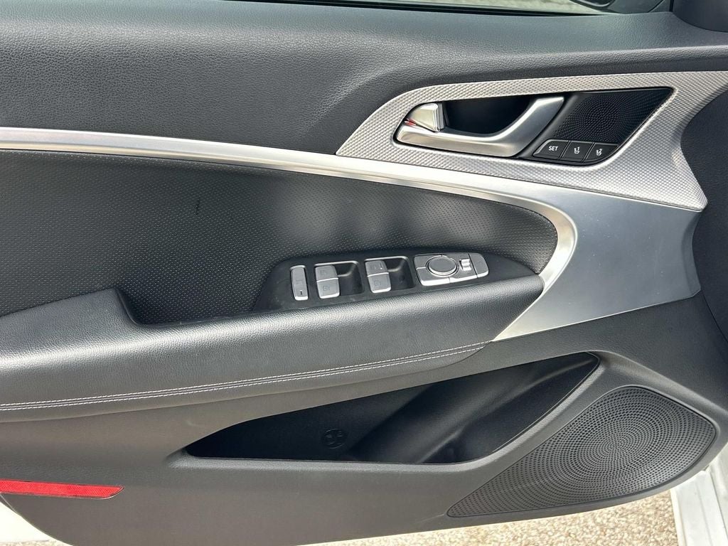 2022 Genesis G70 3.3T