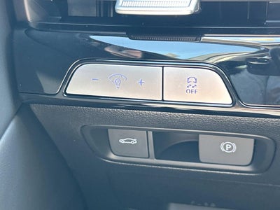 2025 Genesis G80 2.5T