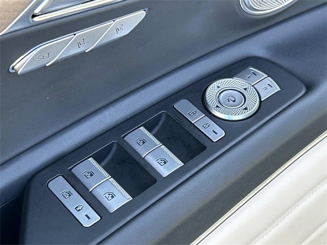 2023 Genesis GV80 2.5T