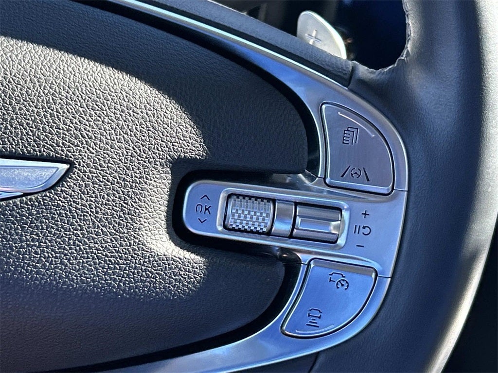 2023 Genesis GV70 2.5T