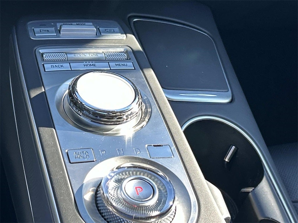 2023 Genesis GV70 2.5T