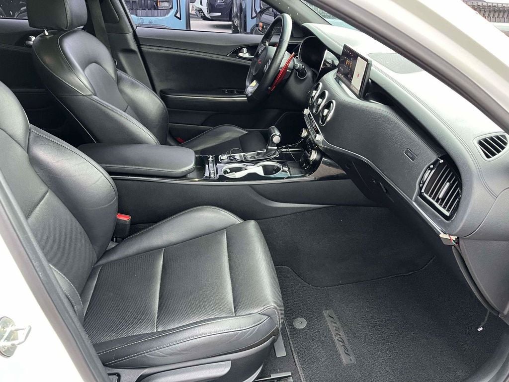 2023 Kia Stinger GT-Line