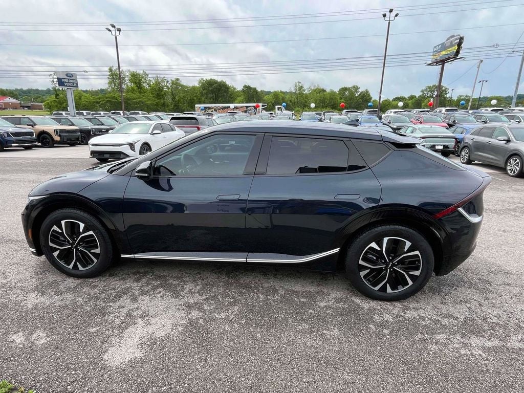 2024 Kia EV6 Wind