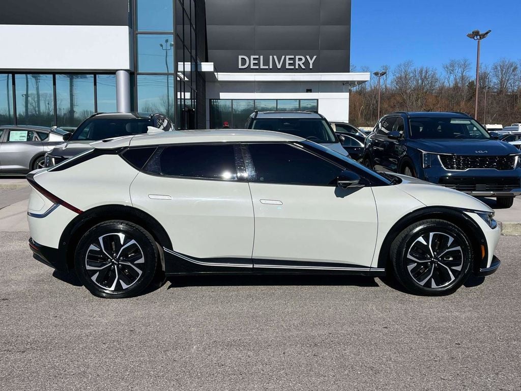 2022 Kia EV6 Wind