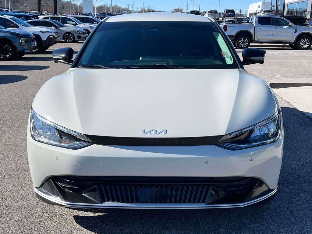 2022 Kia EV6 Wind