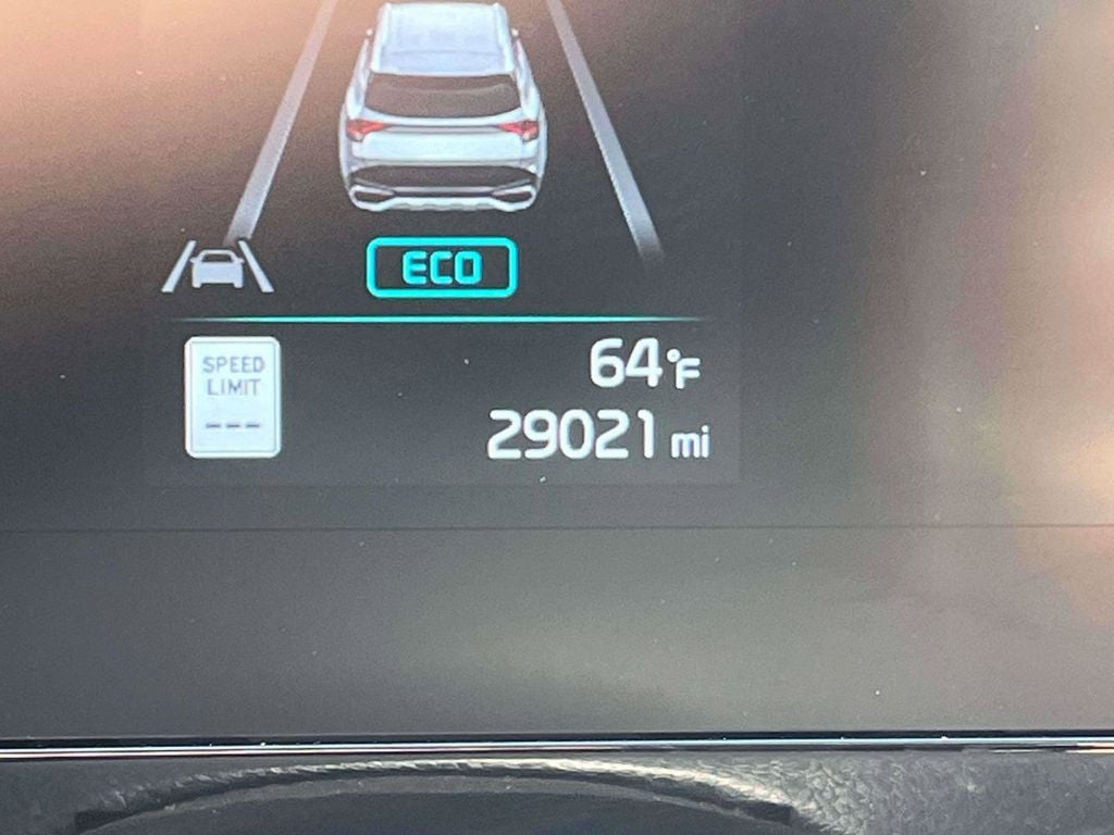 2023 Kia Sportage Hybrid LX