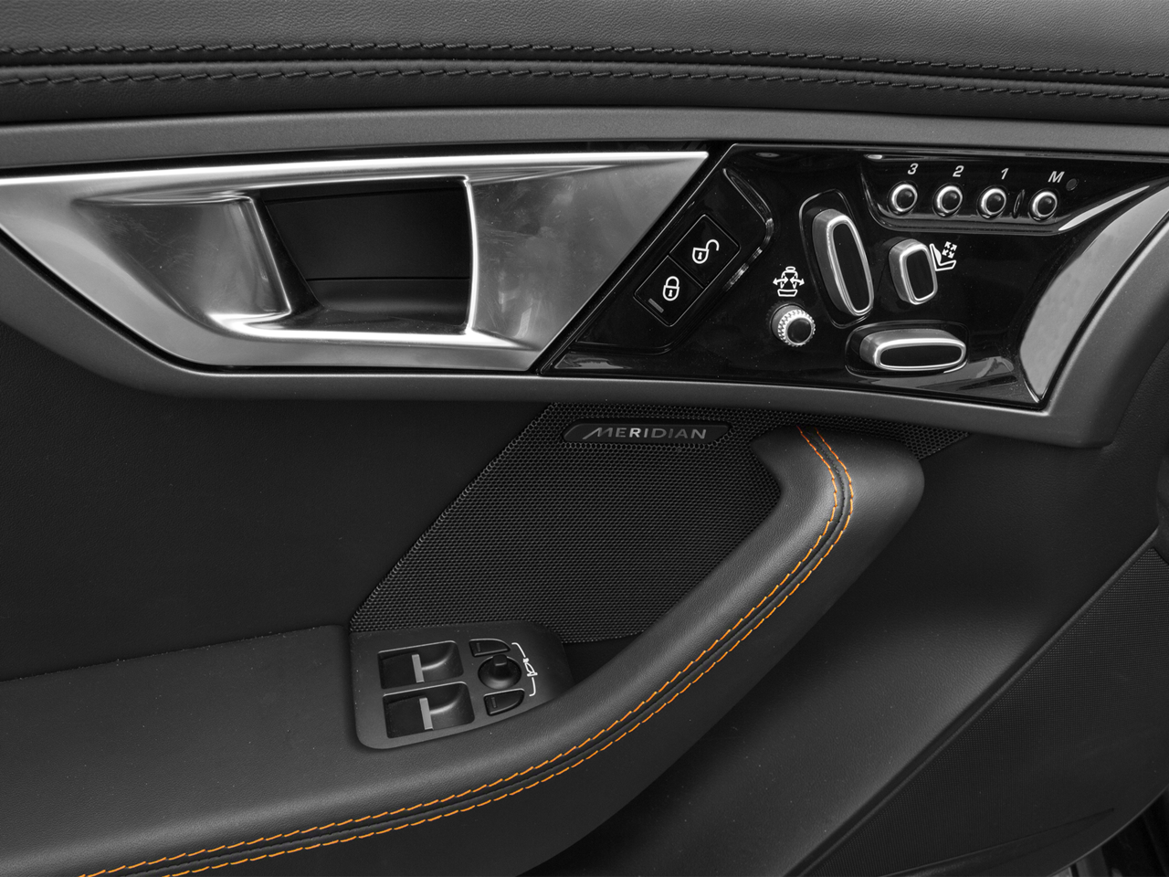 2016 Jaguar F-TYPE Base