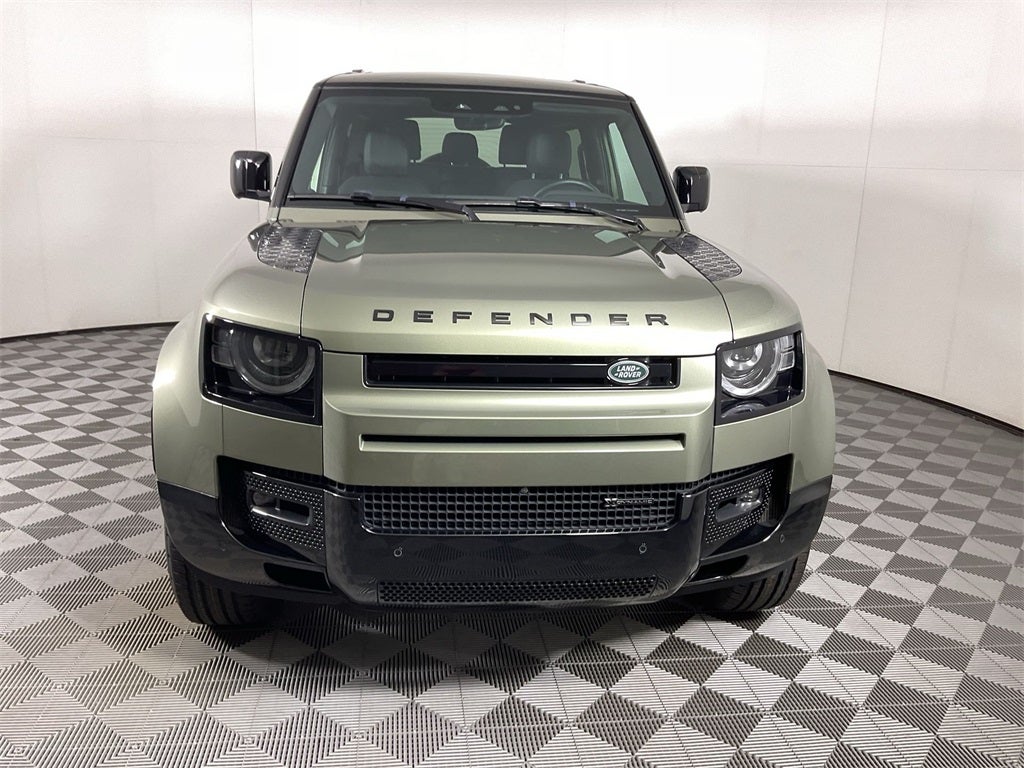 2023 Land Rover Defender 90 X-Dynamic SE