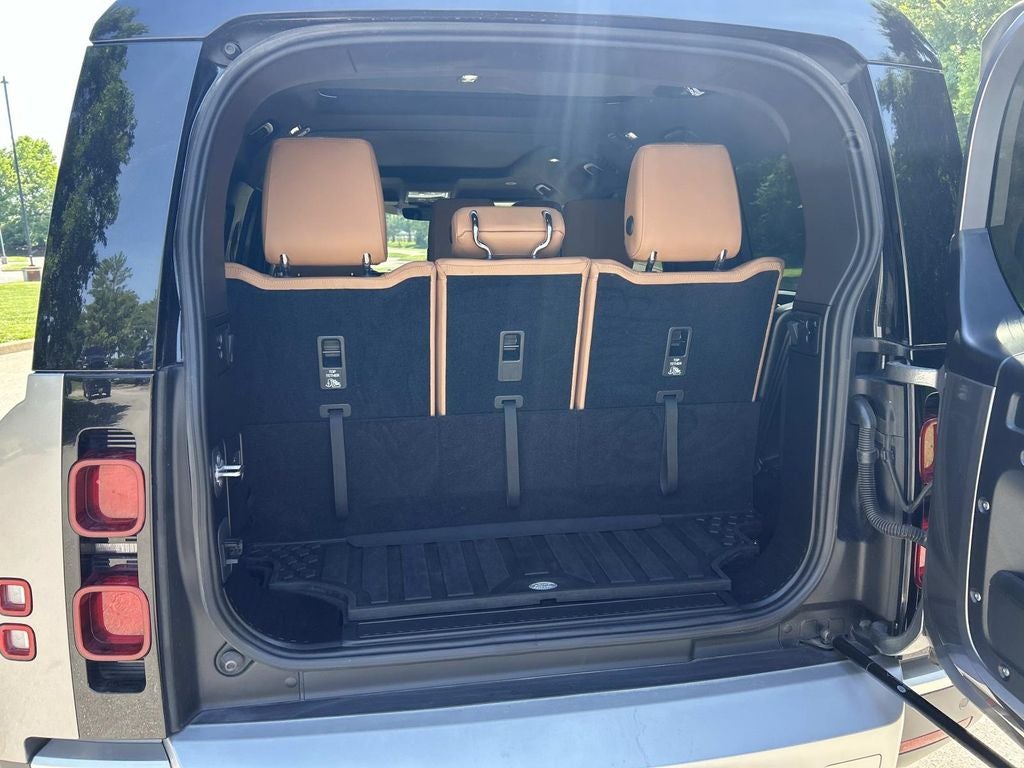 2024 Land Rover Defender S