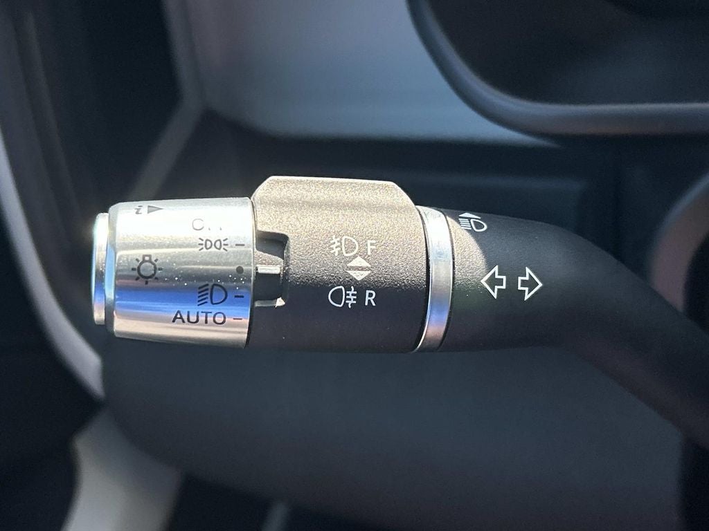 2022 Land Rover Defender X-Dynamic S