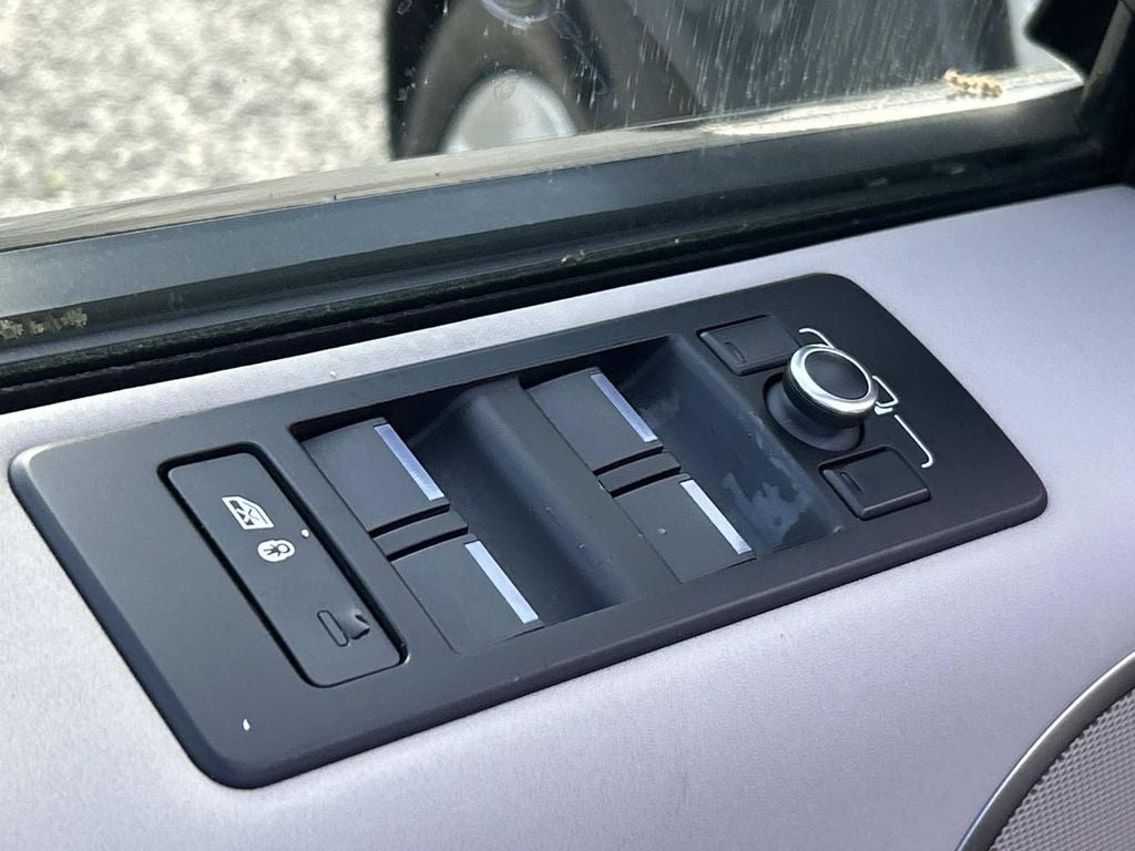 2020 Land Rover Discovery HSE