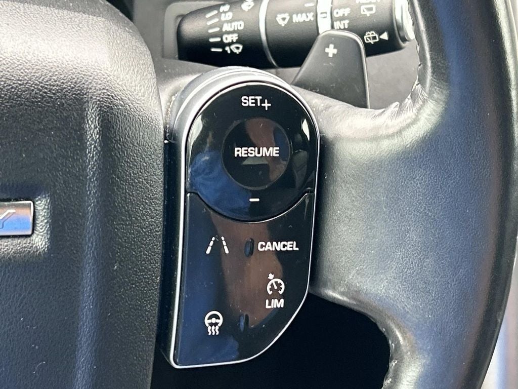 2020 Land Rover Discovery Landmark Edition