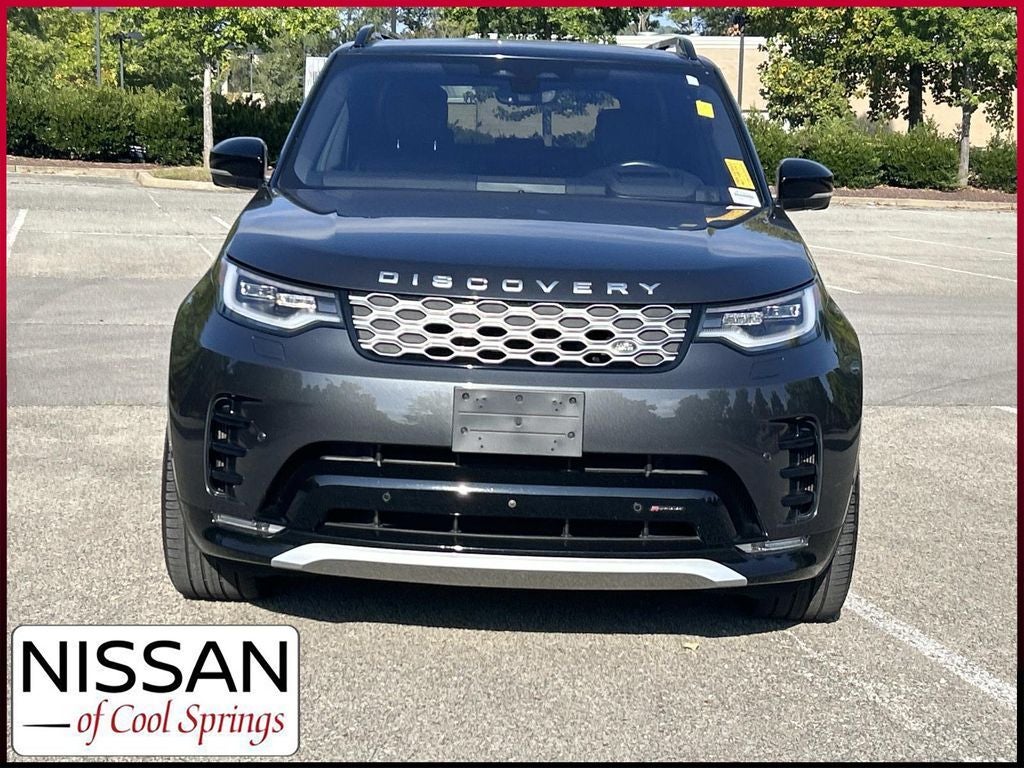 2023 Land Rover Discovery Metropolitan Edition
