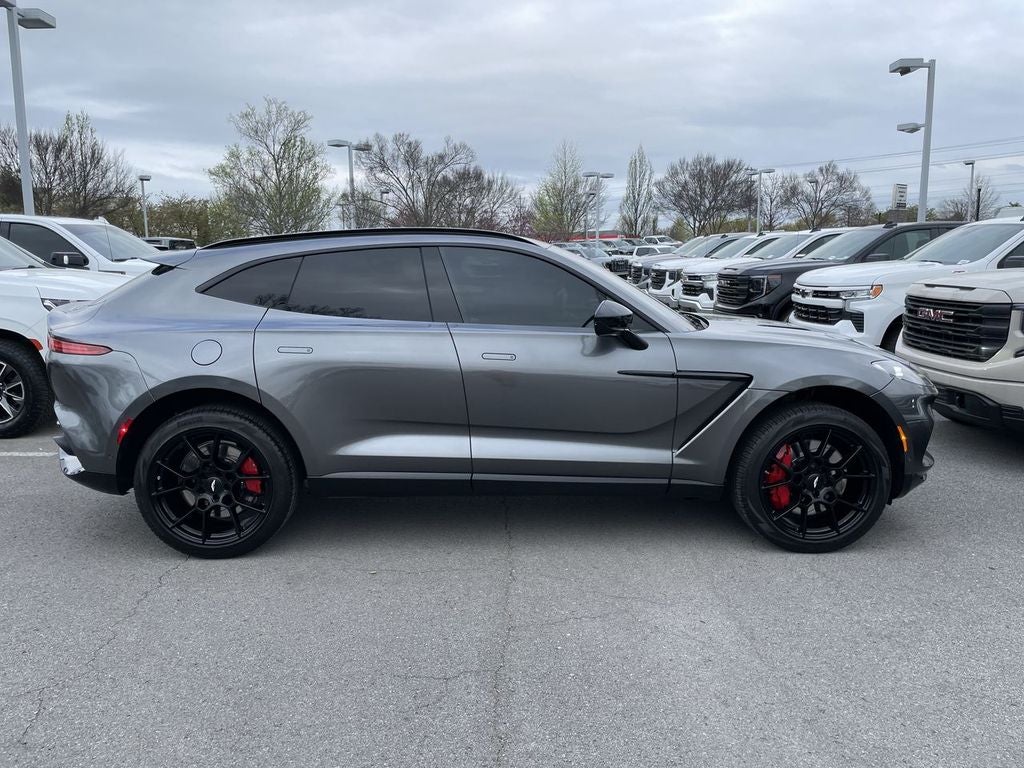 2022 Aston Martin DBX Base