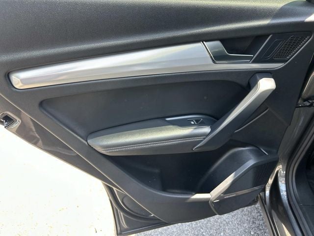 2023 Audi Q5 Sportback 45 S line Premium quattro
