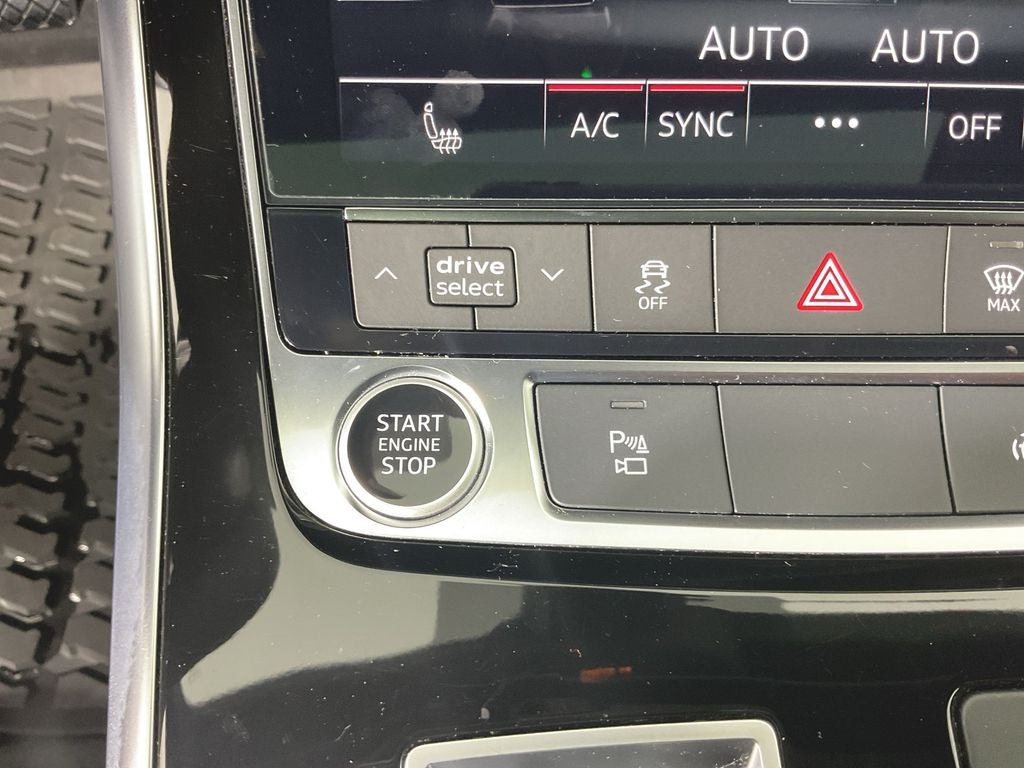 2023 Audi Q7 55 Premium quattro