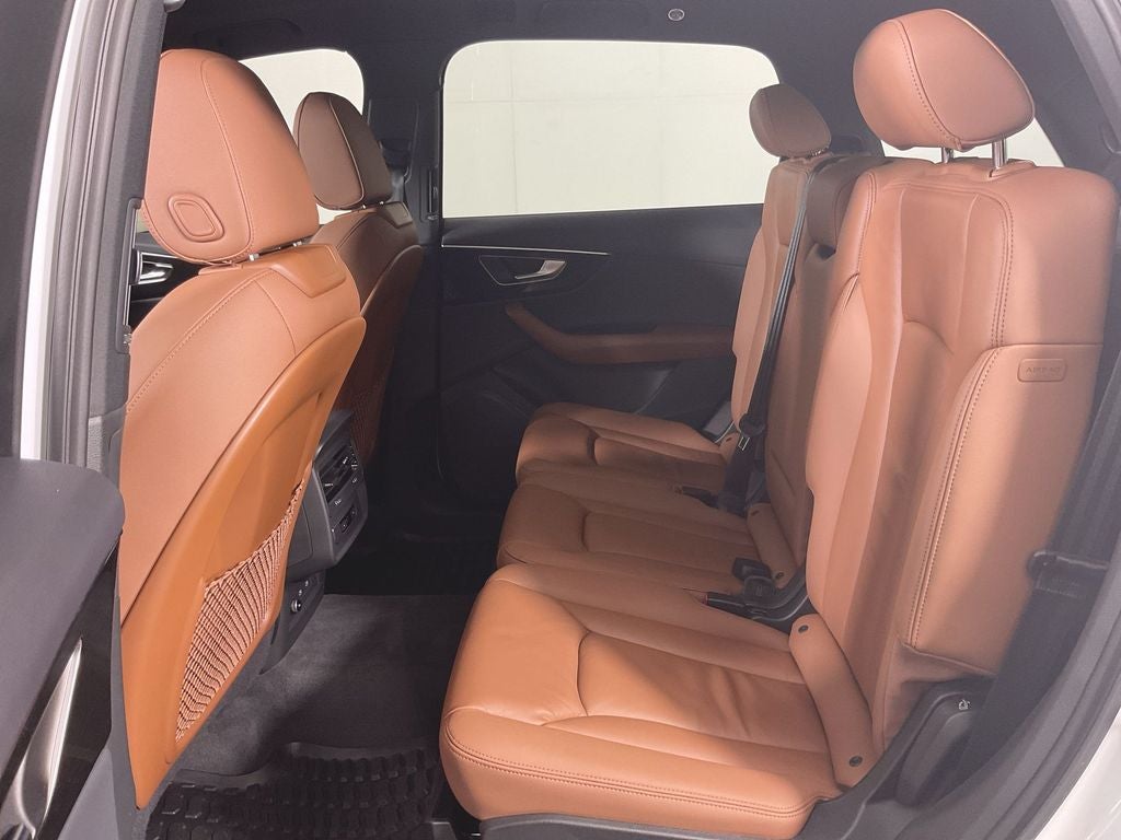 2023 Audi Q7 55 Premium quattro