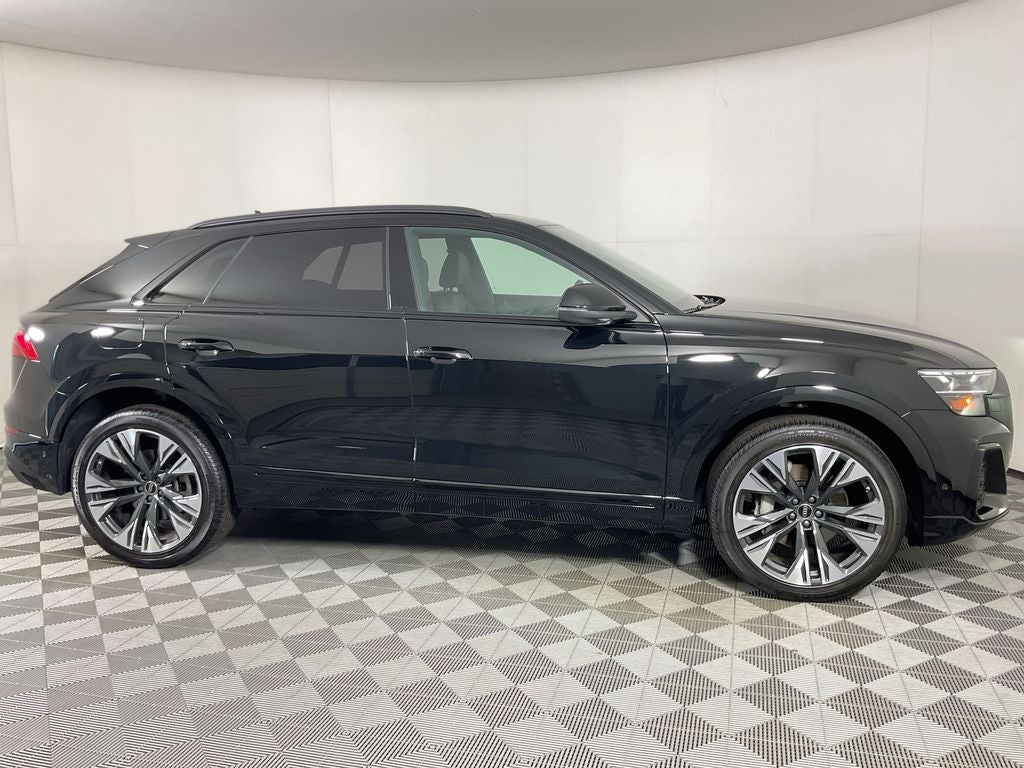 2024 Audi Q8 55 Premium Plus quattro