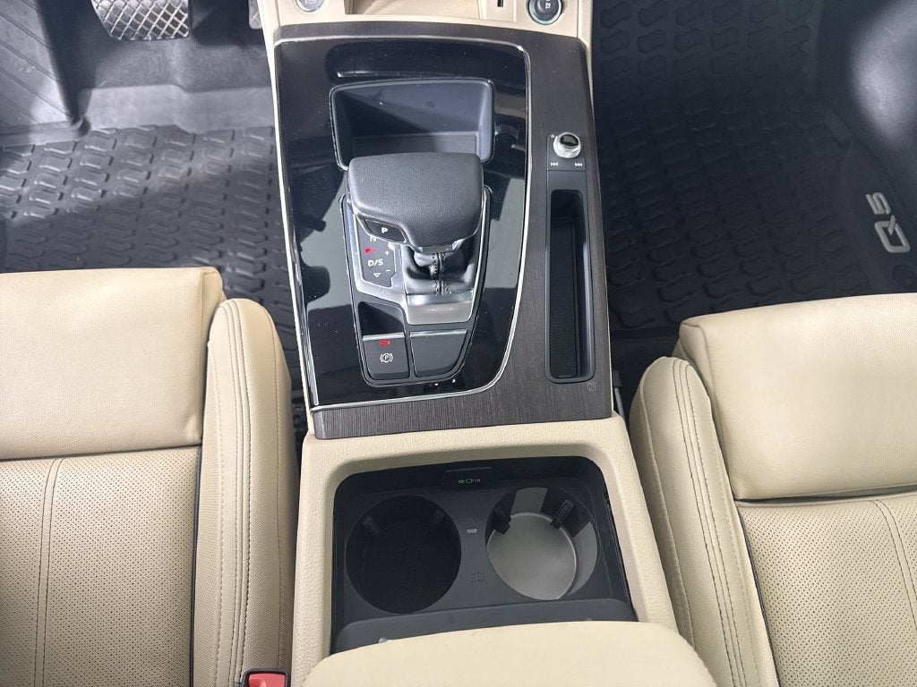 2024 Audi Q5 45 S line Prestige quattro