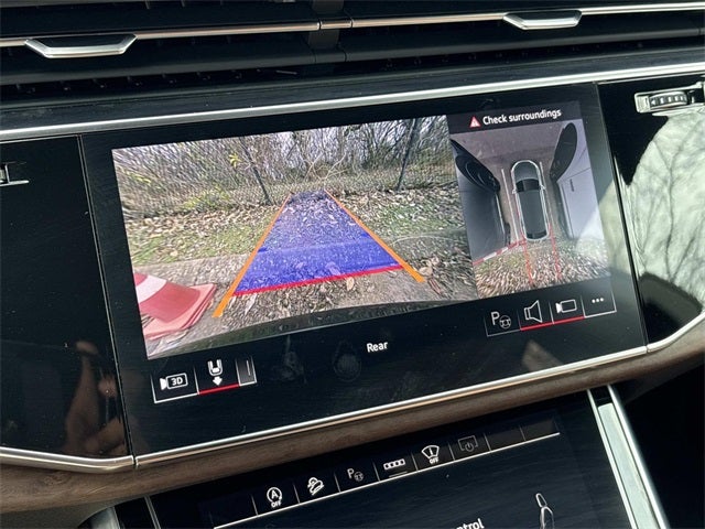 2025 Audi Q8 55 Prestige quattro