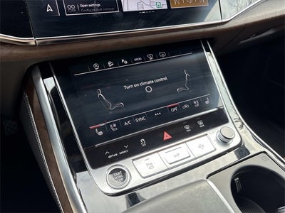 2025 Audi Q8 55 Prestige quattro