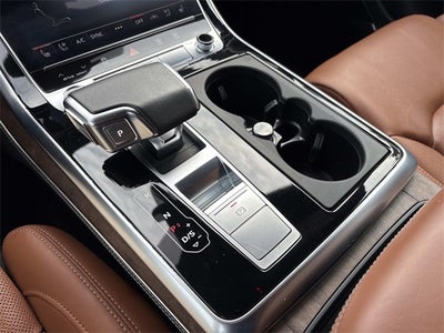 2025 Audi Q8 55 Prestige quattro