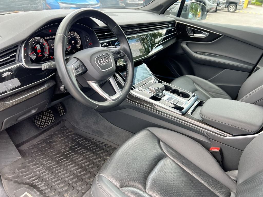 2022 Audi Q7 Premium Plus