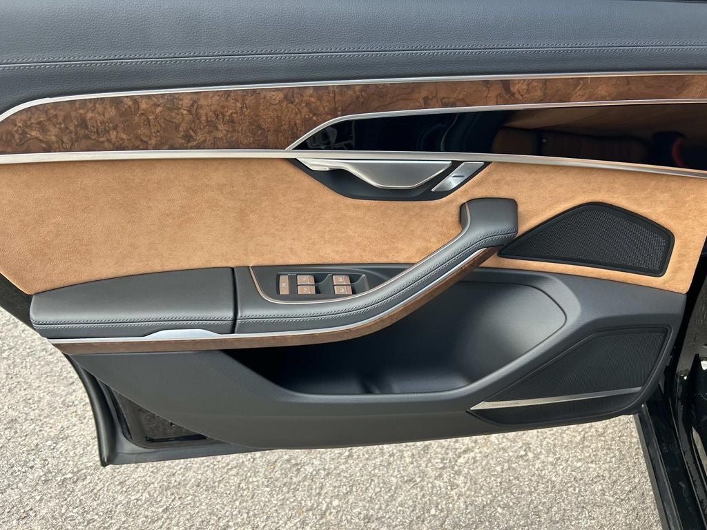 2024 Audi A8 L 55 TFSI quattro