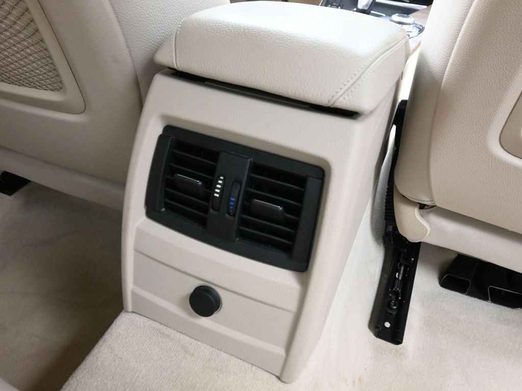 2012 BMW 3 Series 328i