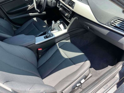 2018 BMW 3 Series 320i
