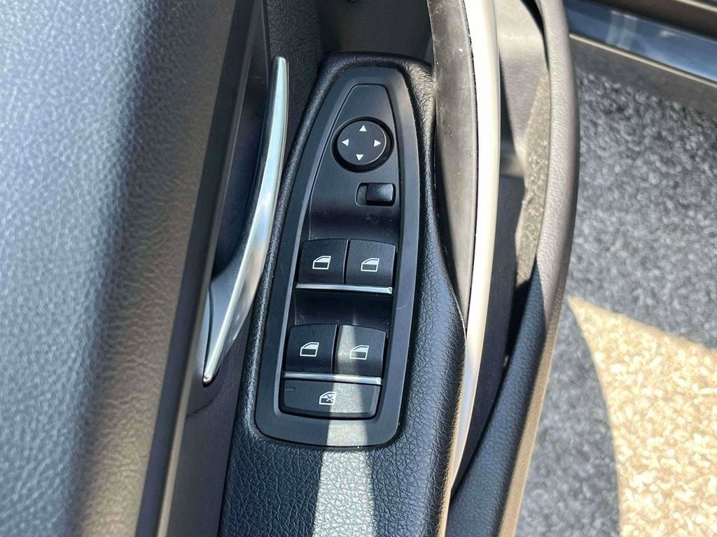 2018 BMW 3 Series 320i
