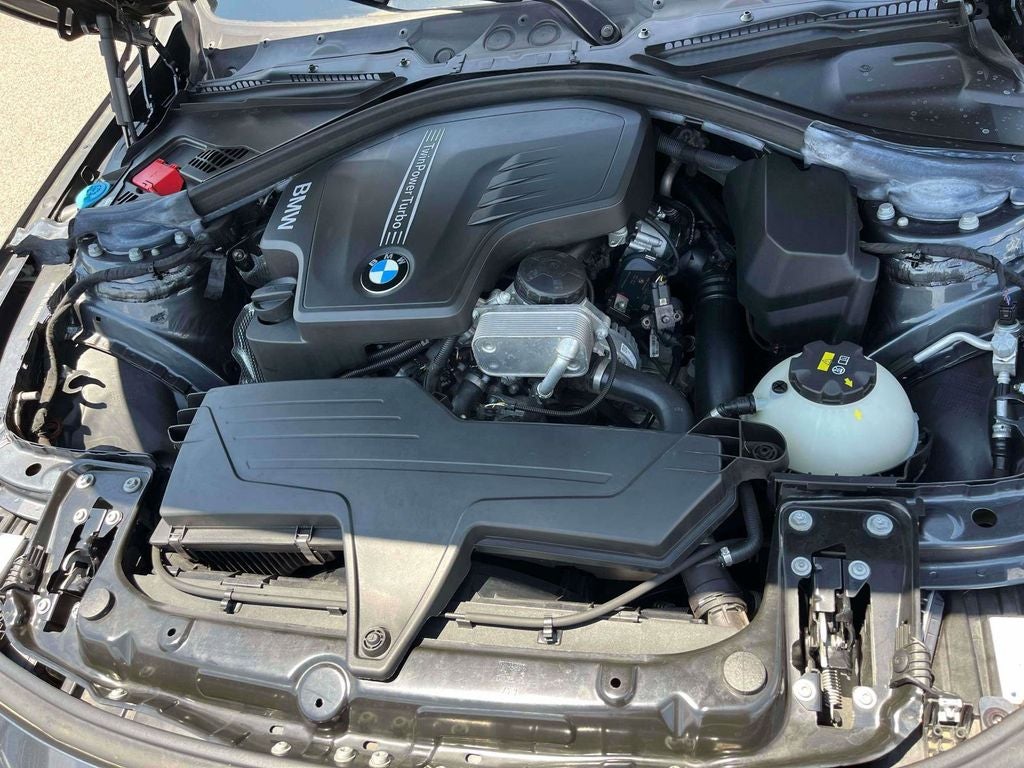 2018 BMW 3 Series 320i