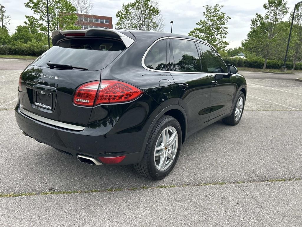 2014 Porsche Cayenne Platinum Edition