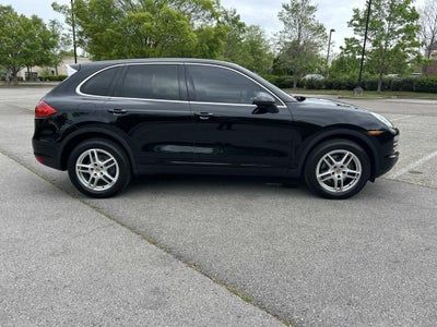 2014 Porsche Cayenne Platinum Edition